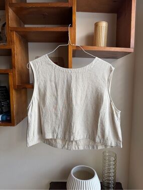 NWT Linen Blend Boxy Crop Tank w/ Button Down Back (Natural | XL)
